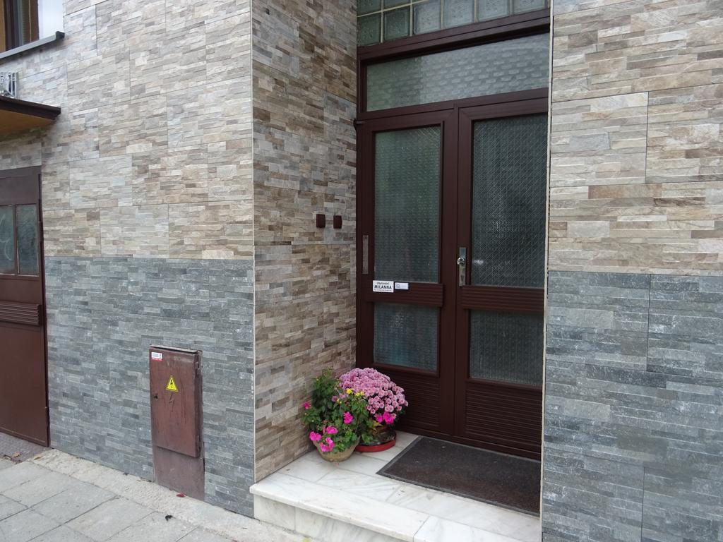 Milanna Apartment Breclav Ngoại thất bức ảnh